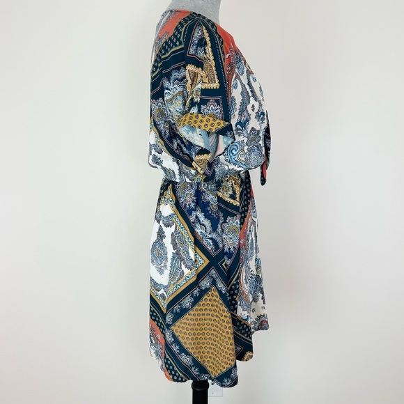 H&M Tie Front Paisley Scarf Patterned Dress‎ - Picture 2 of 6